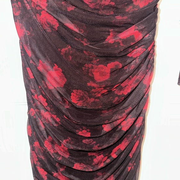 A&F Off-Shoulder Red and Black Long Sleeve Dress - Picture 6 of 7